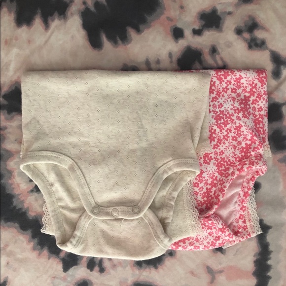 Textured Tank Top Bundle - Picture 2 of 2